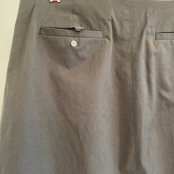 Banana Repulic mini skirt - Picture 3 of 5